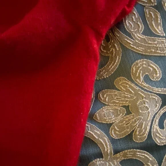 Ann Taylor cashmere sweater v-neck M - Picture 8 of 9